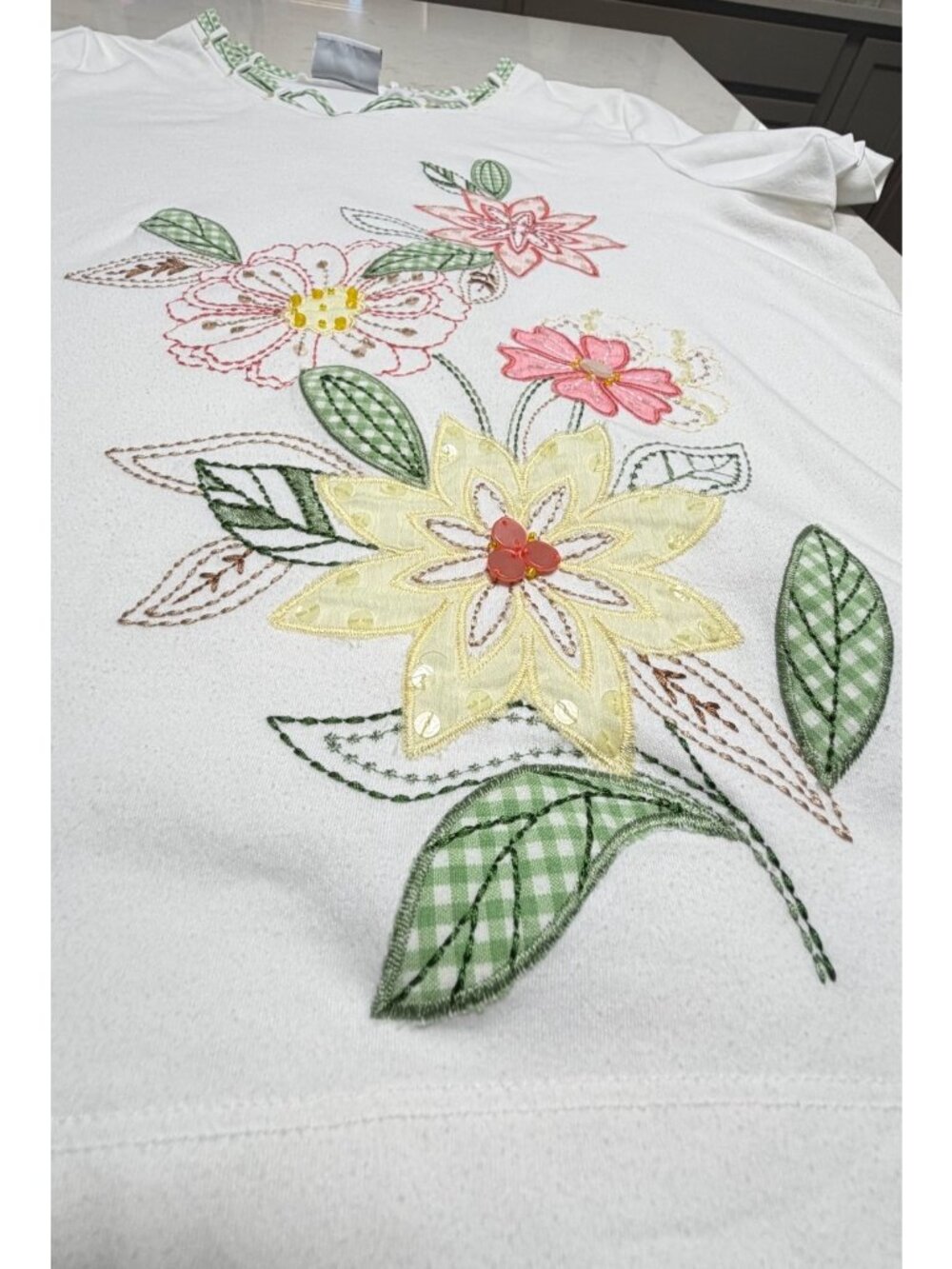 Alfred Dunner White Floral Embroidered Top – Short Sleeve, XL - Picture 3 of 6